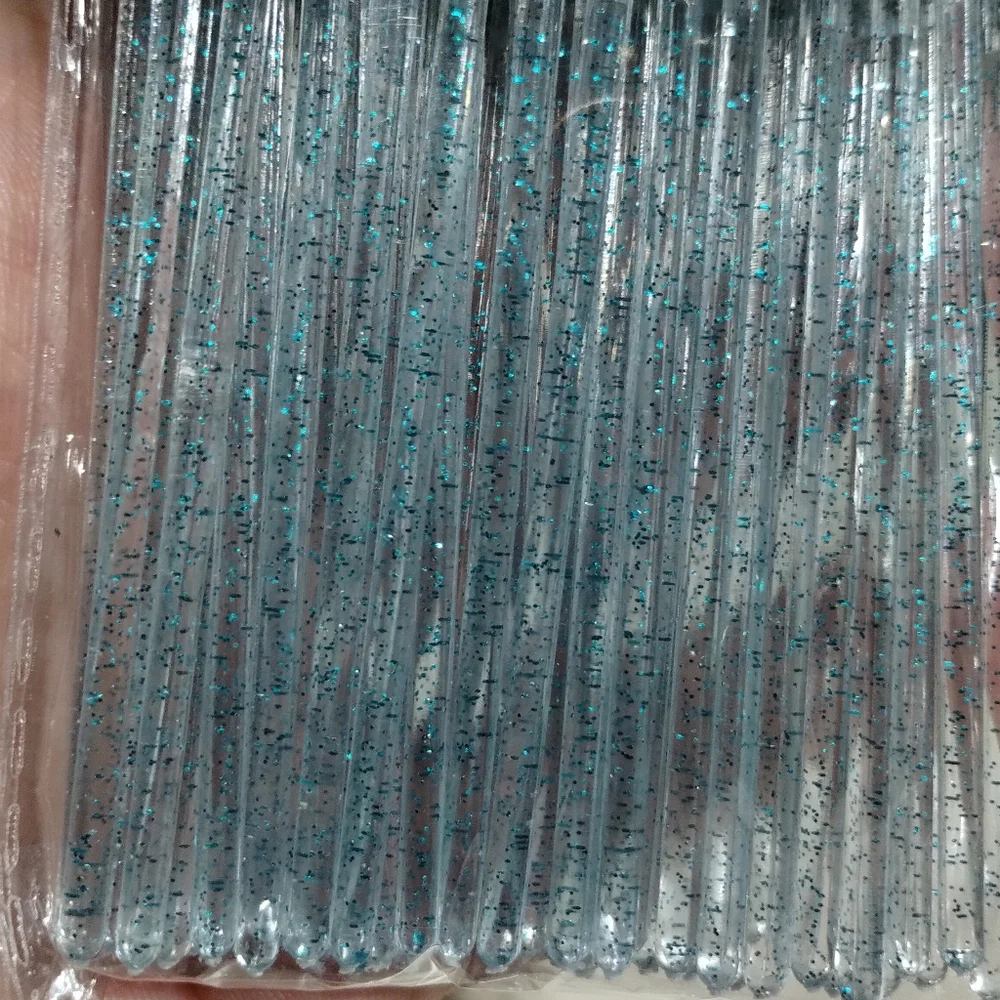 Aqua Glitter Eyelash Brushes